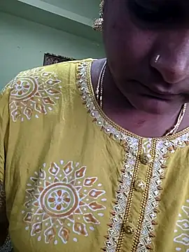 Snapshot of navyasree143 chatting on December 2025 04:55:01 AM navyasree143 online show from December 2025 04:55:01 AM