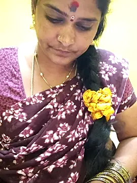 Snapshot of navyasree143 chatting on October 2025 02:28:02 PM navyasree143 online show from October 2025 02:28:02 PM