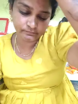 navyasree143 online show from February 2026 08:07:01 PM