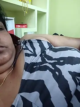 navyasree143 online show from March 2026 04:46:01 AM