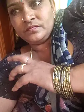 Snapshot of navyasree143 chatting on November 2025 08:51:01 AM navyasree143 online show from November 2025 08:51:01 AM