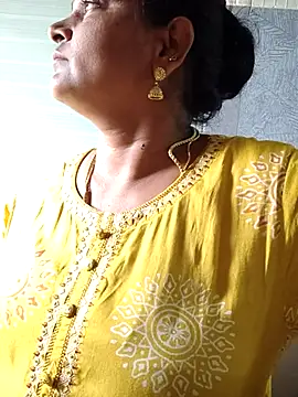 Snapshot of navyasree143 chatting on October 2025 04:46:02 AM navyasree143 online show from October 2025 04:46:02 AM