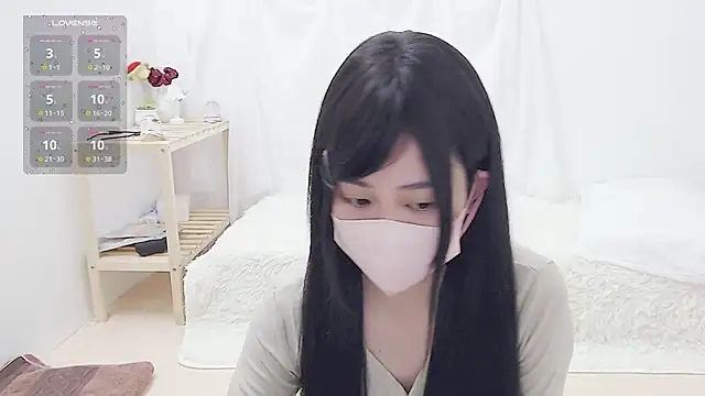 Snapshot of Moj005jp_xo98 chatting on November 2025 04:11:01 PM Moj005jp xo98 online show from November 2025 04:11:01 PM