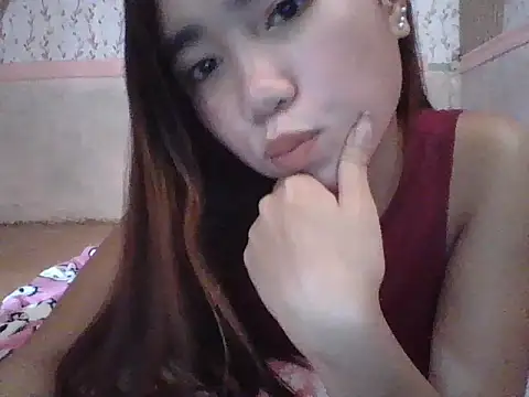 Snapshot of SweetPussie18x chatting on May 2026 05:38:02 AM SweetPussie18x online show from May 2026 05:38:02 AM