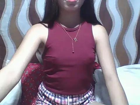 Snapshot of SweetPussie18x chatting on March 2026 02:00:01 PM SweetPussie18x online show from March 2026 02:00:01 PM