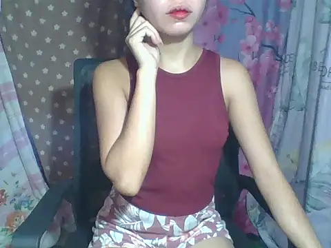 Snapshot of SweetPussie18x chatting on May 2026 12:50:01 AM SweetPussie18x online show from May 2026 12:50:01 AM