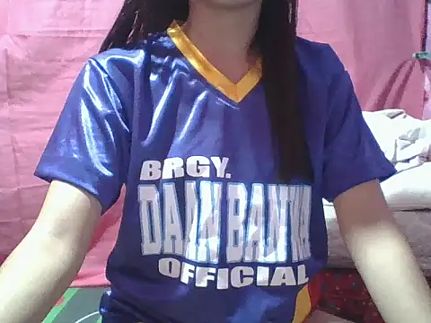 Snapshot of SweetPussie18x chatting on March 2026 12:17:02 PM SweetPussie18x online show from March 2026 12:17:02 PM