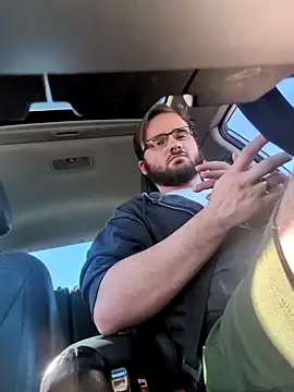 Snapshot of bear8t chatting on October 2025 09:25:01 PM bear8t online show from October 2025 09:25:01 PM