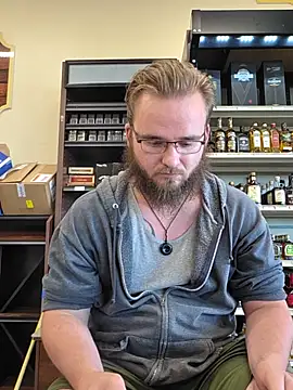 bear8t online show from June 2026 09:48:01 PM