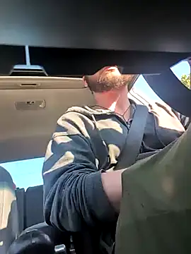 Snapshot of bear8t chatting on October 2025 10:50:01 PM bear8t online show from October 2025 10:50:01 PM