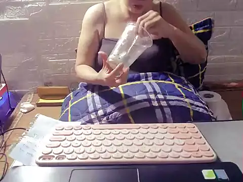 Snapshot of hyhy_99 chatting on October 2025 07:20:02 AM hyhy 99 online show from October 2025 07:20:02 AM