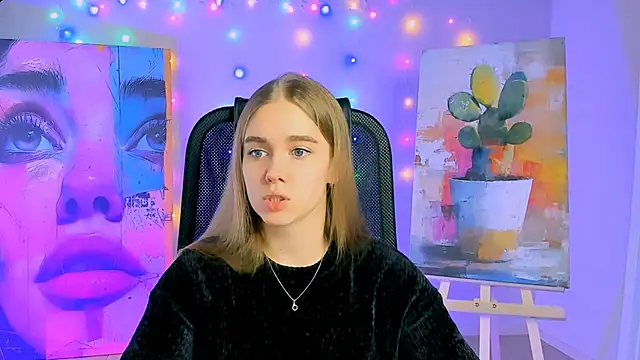 JuneWoods online show from February 2026 07:20:02 AM