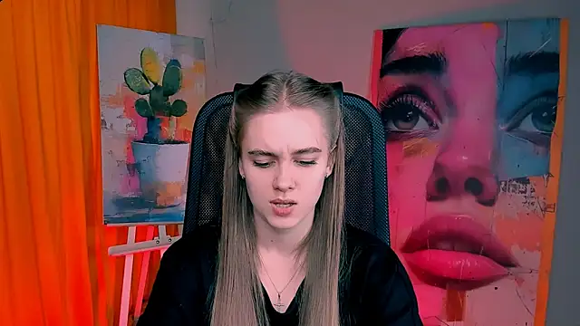 JuneWoods online show from March 2026 07:23:02 AM