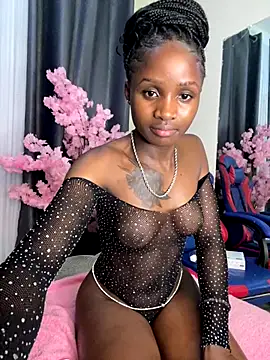 Lolo Queenn online show from October 2025 02:53:01 AM