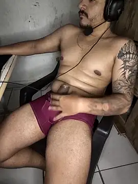 Snapshot of gtzmoreno chatting on February 2026 07:41:02 AM gtzmoreno online show from February 2026 07:41:02 AM