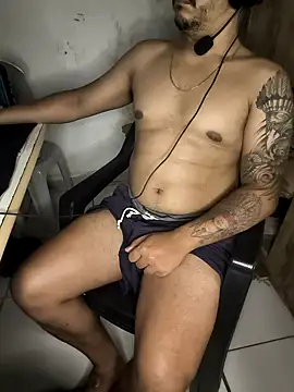 Snapshot of gtzmoreno chatting on February 2026 11:56:01 PM gtzmoreno online show from February 2026 11:56:01 PM