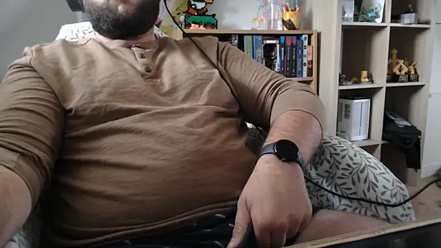 chubbear fr online show from September 2025 01:06:01 PM