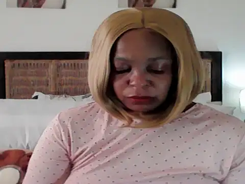 Snapshot of Blacksashaxx chatting on May 2026 08:51:01 AM Blacksashaxx online show from May 2026 08:51:01 AM