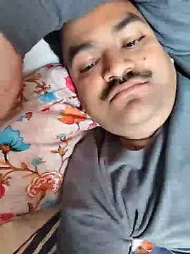 desiyouth94 online show from February 2026 04:34:02 AM