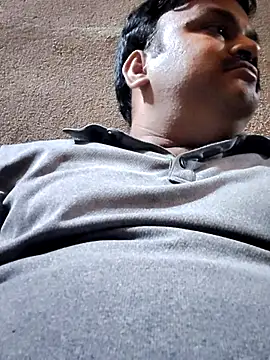 desiyouth94 online show from October 2025 02:49:01 PM