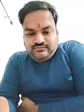 desiyouth94 online show from November 2025 01:00:02 PM