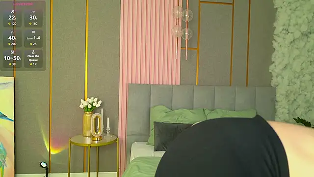 GabiBatista online show from April 2026 05:13:01 AM