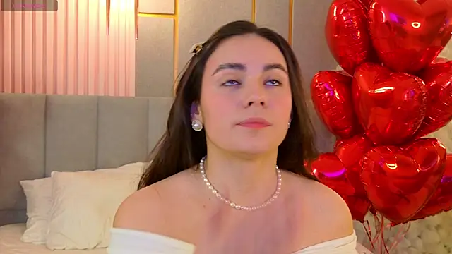 Snapshot of GabiBatista chatting on February 2026 05:07:02 AM GabiBatista online show from February 2026 05:07:02 AM