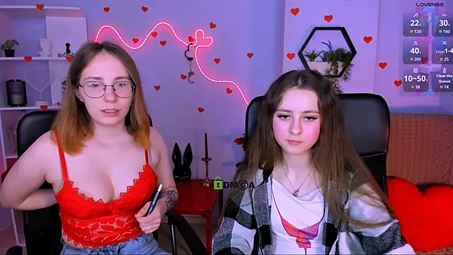 rebecca smile online show from April 2026 07:18:01 PM