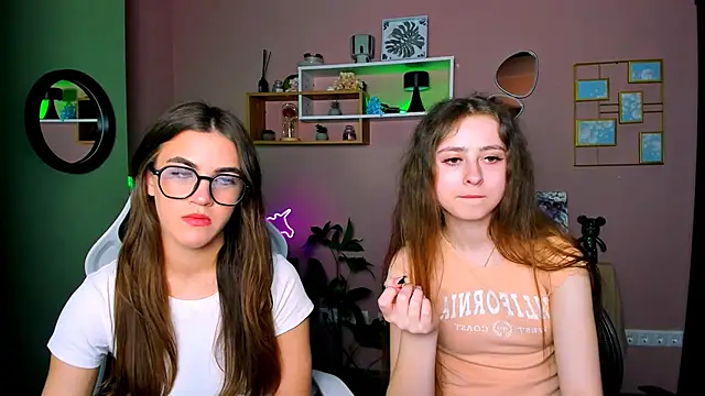 rebecca smile online show from March 2026 01:20:01 PM