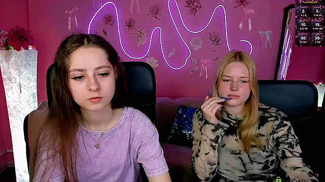 rebecca smile online show from April 2026 12:22:02 PM