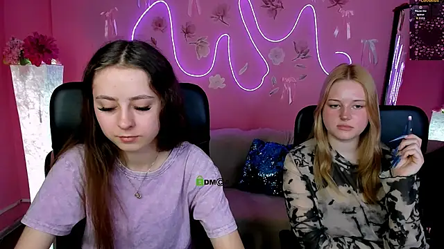 rebecca smile online show from April 2026 12:29:02 PM