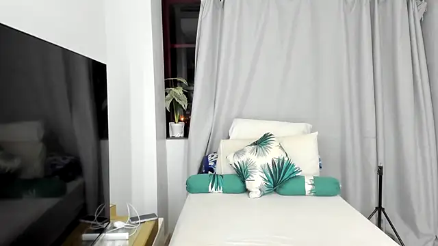 Snapshot of ConnieSmall24 chatting on December 2025 09:20:02 PM ConnieSmall24 online show from December 2025 09:20:02 PM