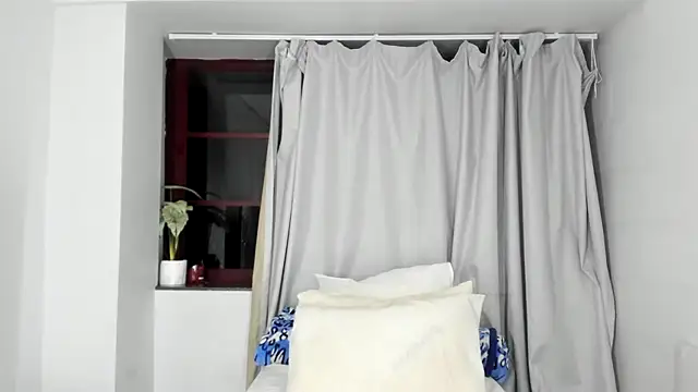 Snapshot of ConnieSmall24 chatting on November 2025 12:43:02 AM ConnieSmall24 online show from November 2025 12:43:02 AM