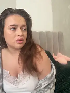 Snapshot of Roxy_30 chatting on November 2025 12:16:02 PM Roxy 30 online show from November 2025 12:16:02 PM