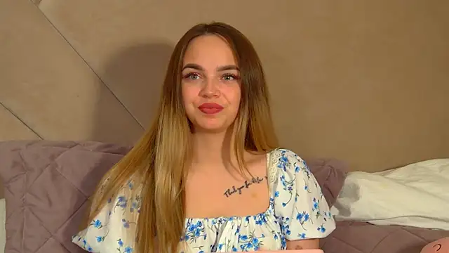 Snapshot of AnitaVenture chatting on June 2026 04:21:01 AM AnitaVenture online show from June 2026 04:21:01 AM