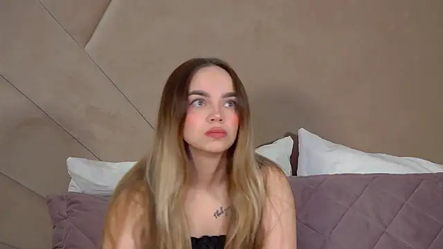 AnitaVenture online show from March 2026 04:02:02 AM