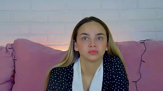 AnitaVenture online show from October 2025 04:16:02 AM