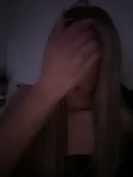 blondeeee online show from February 2026 04:50:01 PM