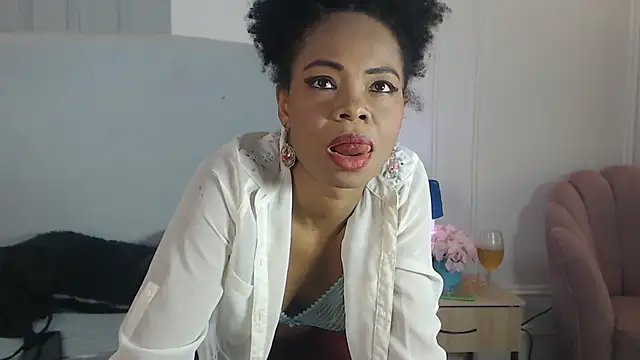 ChantalGarner online show from June 2026 01:19:02 PM