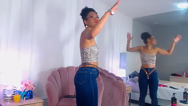 ChantalGarner online show from April 2026 01:37:01 PM