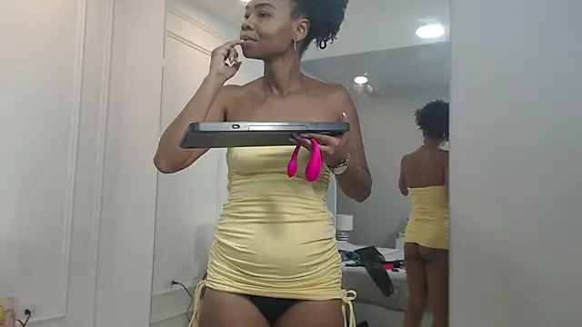 ChantalGarner online show from October 2025 01:23:01 PM