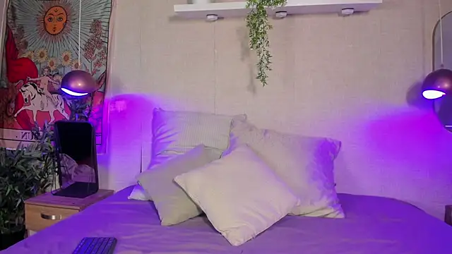 Violeta dh online show from October 2025 12:31:02 PM