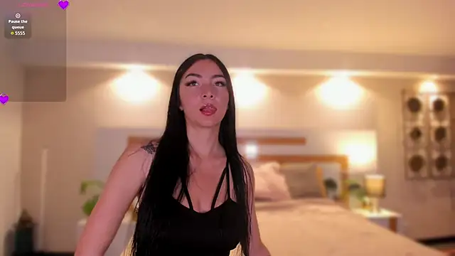 Violeta dh online show from April 2026 11:05:02 AM