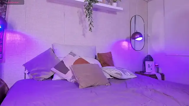 Violeta dh online show from December 2025 12:09:02 PM