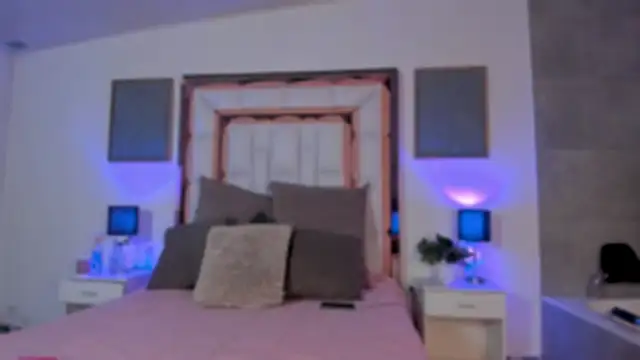 Violeta dh online show from November 2025 12:09:01 PM