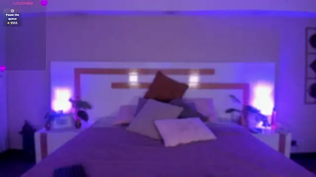 Violeta dh online show from March 2026 11:26:01 AM