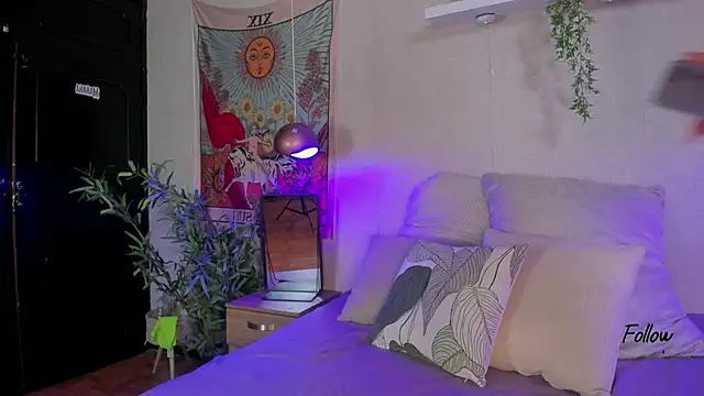 Violeta dh online show from October 2025 12:04:02 PM