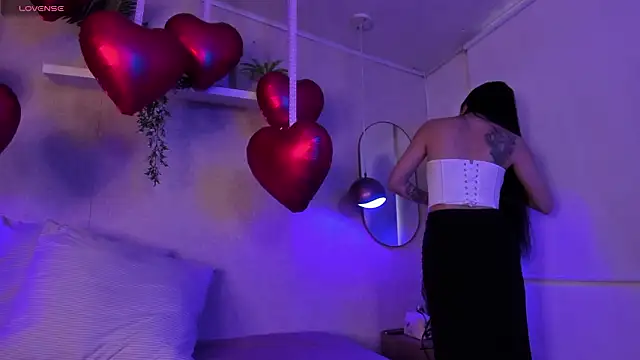 Violeta dh online show from February 2026 12:05:01 PM