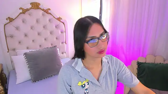 cherrylady 02 online show from February 2026 01:11:02 PM