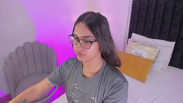 cherrylady 02 online show from December 2025 12:40:02 PM